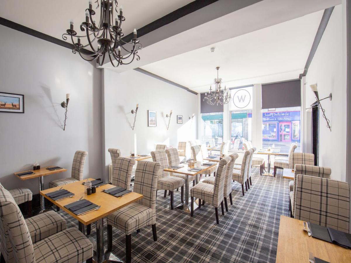 The Ben Mhor Hotel, Bar & Restaurant Grantown-on-Spey Buitenkant foto